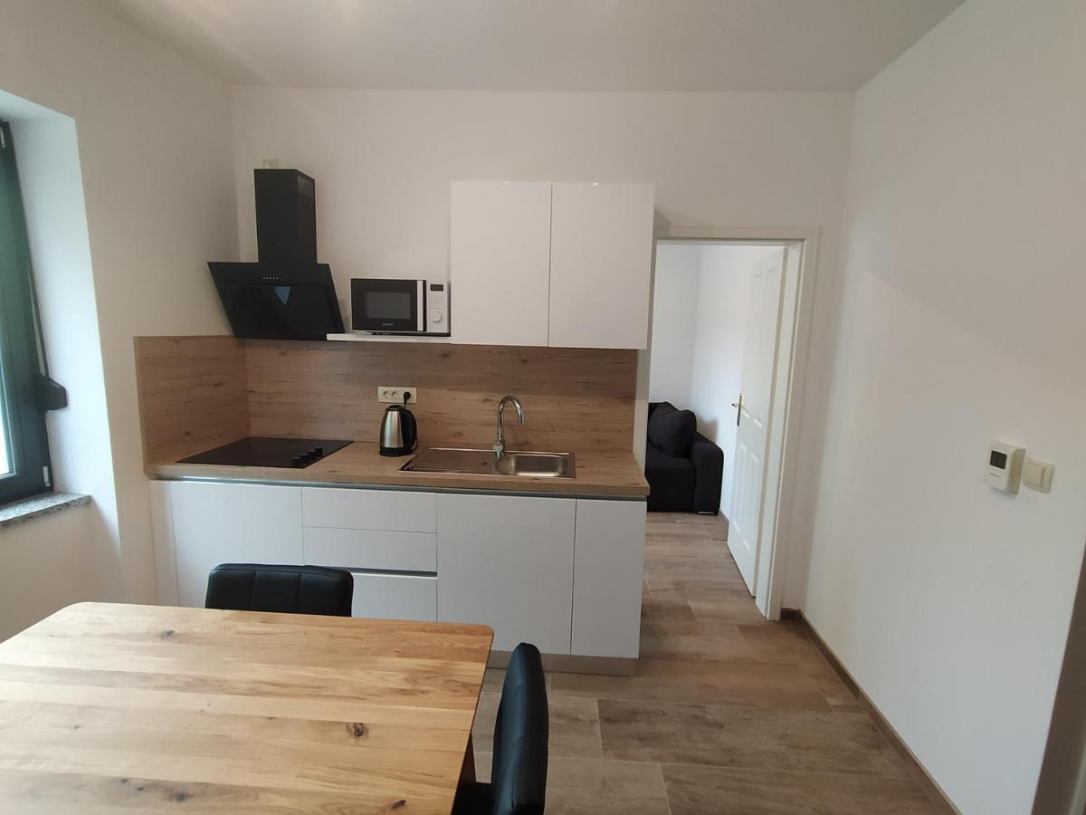Apartmaji Maln Dolenjske Toplice Bagian luar foto
