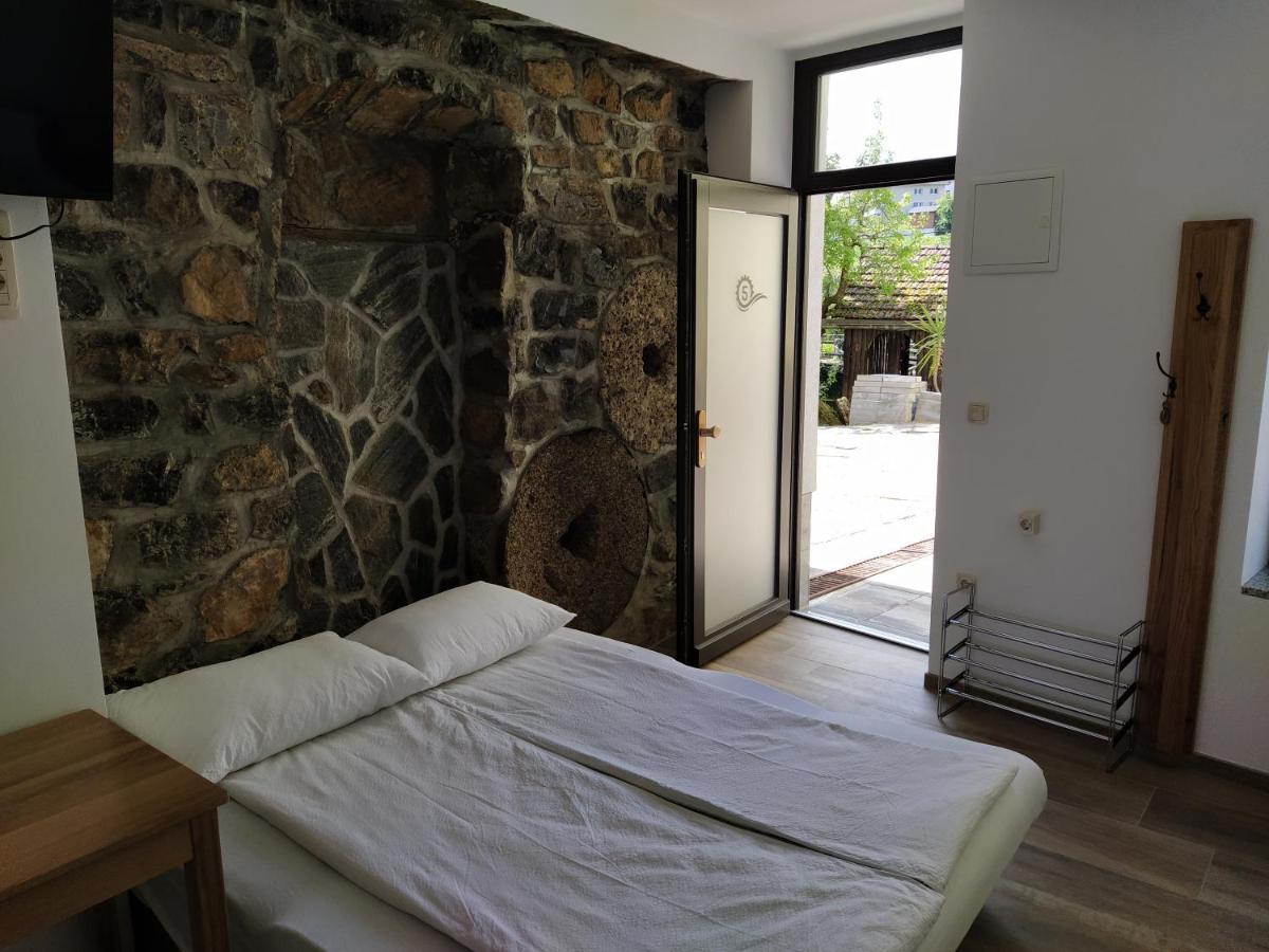 Apartmaji Maln Dolenjske Toplice Bagian luar foto