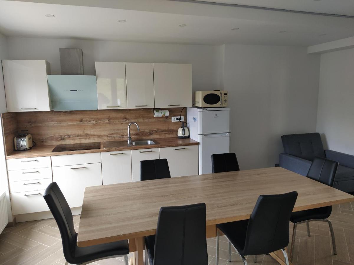 Apartmaji Maln Dolenjske Toplice Bagian luar foto