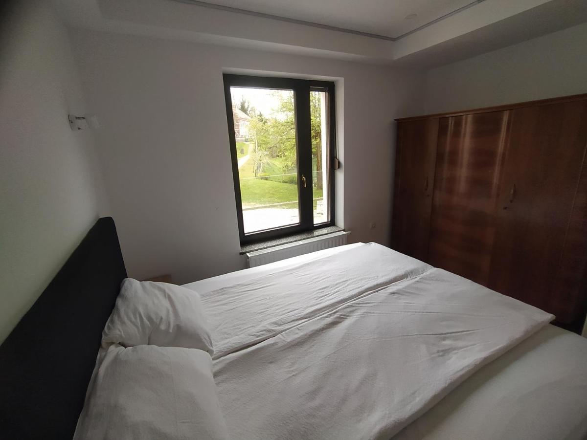 Apartmaji Maln Dolenjske Toplice Bagian luar foto