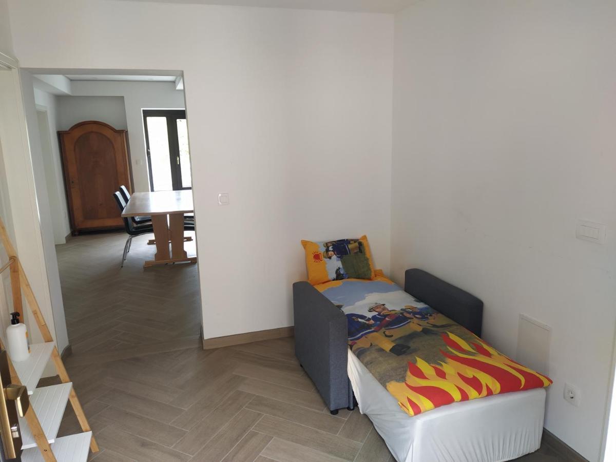 Apartmaji Maln Dolenjske Toplice Bagian luar foto