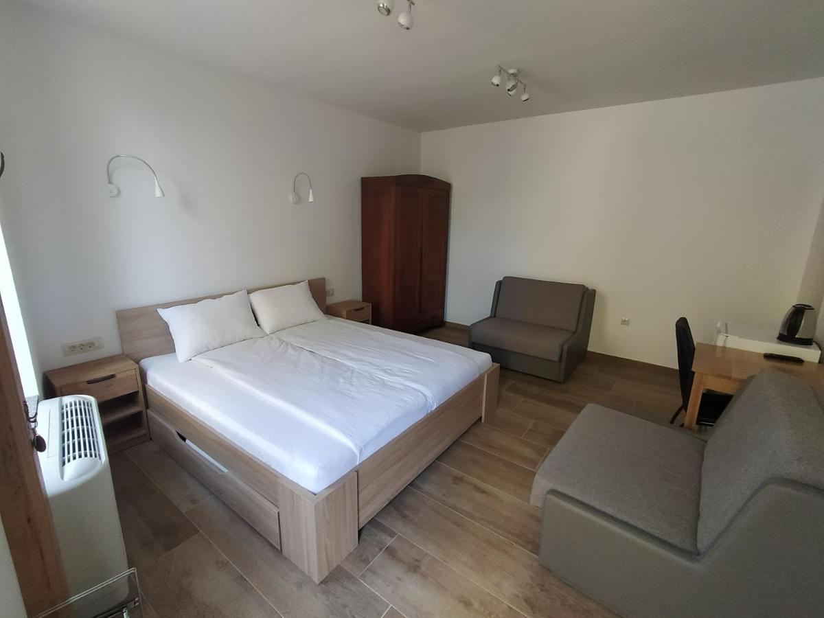 Apartmaji Maln Dolenjske Toplice Bagian luar foto