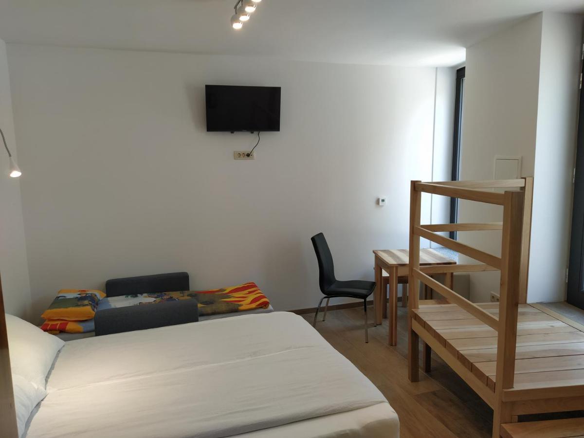 Apartmaji Maln Dolenjske Toplice Bagian luar foto