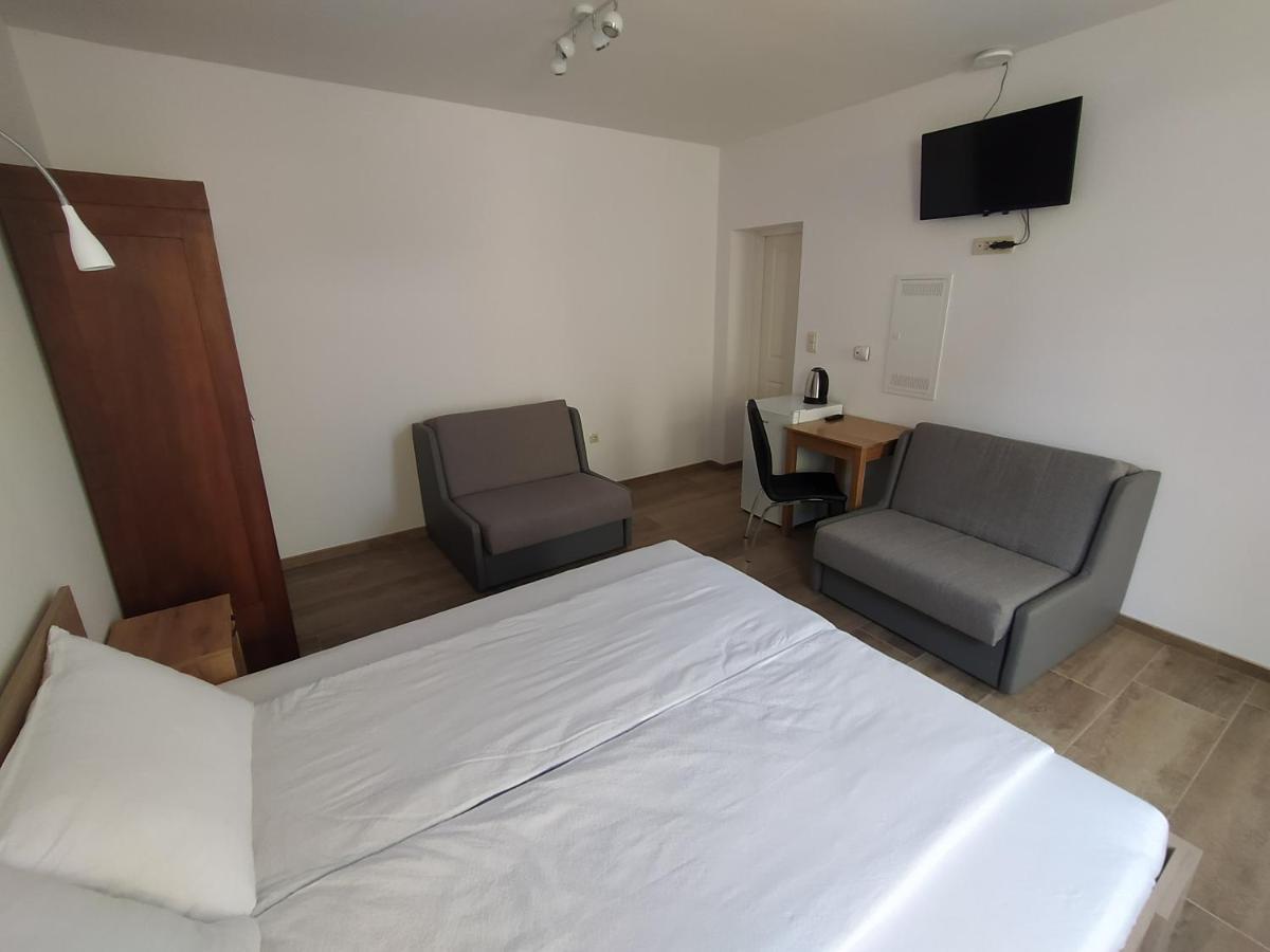 Apartmaji Maln Dolenjske Toplice Bagian luar foto